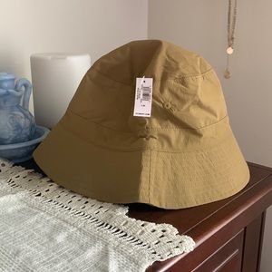 Old Navy Reversible Bucket Hat